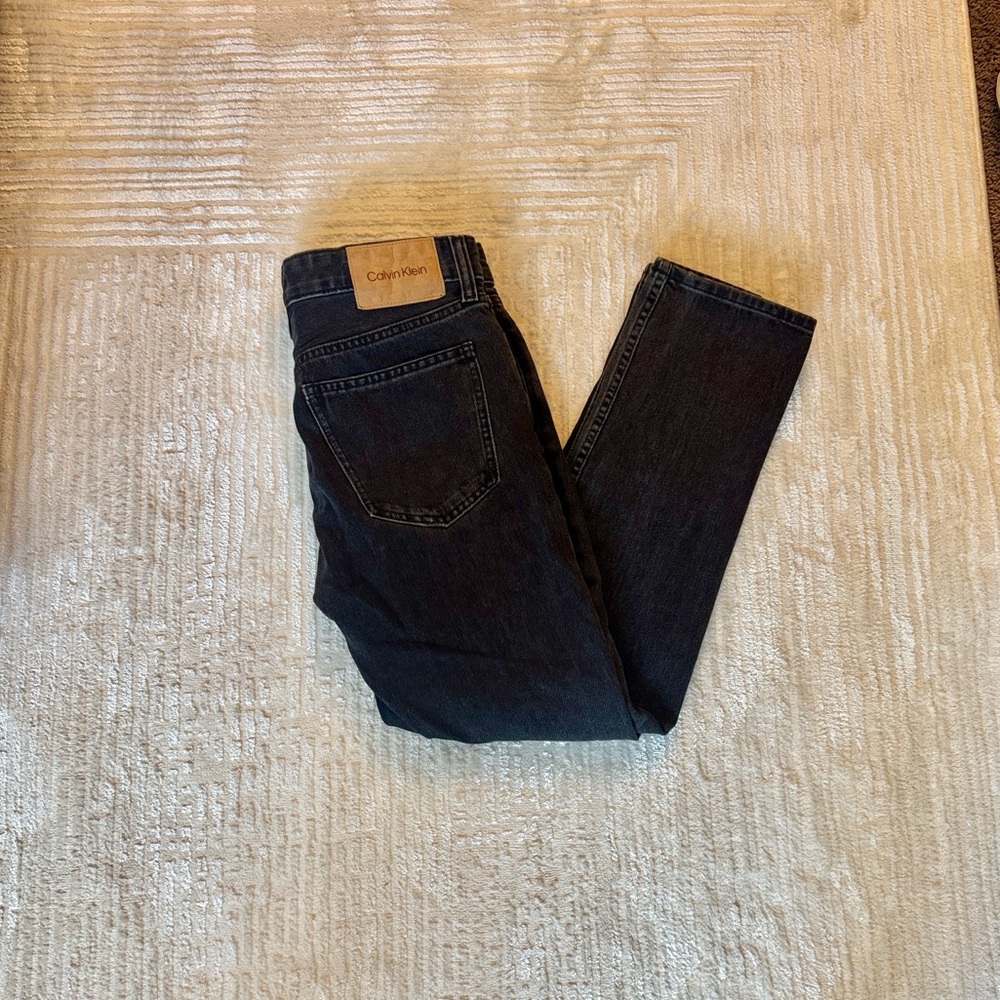 30x30 Calvin Klein Men's Dark Denim Jeans